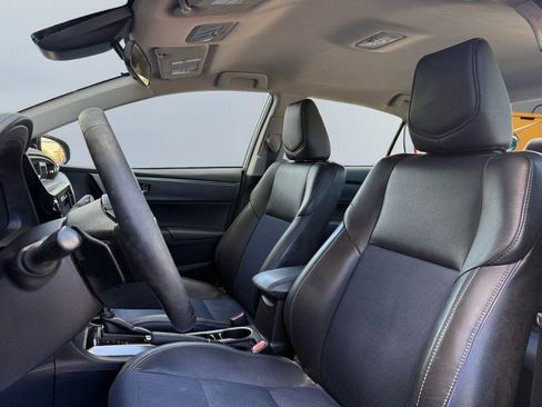 Used 2017 Toyota Corolla SE image 13