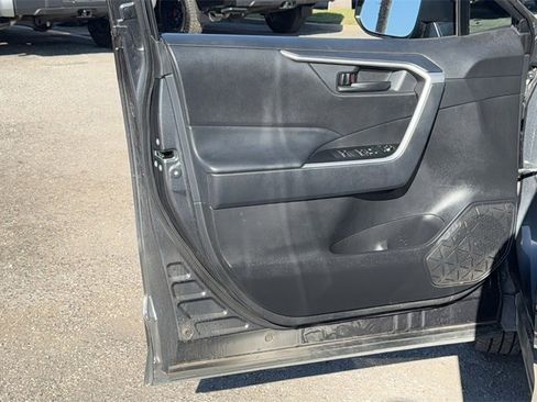 Used 2024 Toyota RAV4 LE image 8