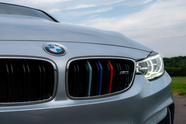 Used 2016 BMW M3 RWD image 12