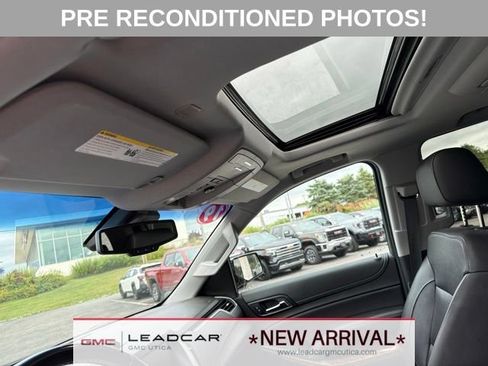Used 2019 Chevrolet Tahoe Premier AWD/4WD image 32