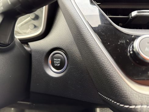 Used 2024 Toyota Corolla SE image 17