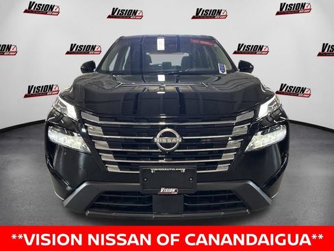 Certified 2026 Nissan Rogue SV AWD/4WD image 2