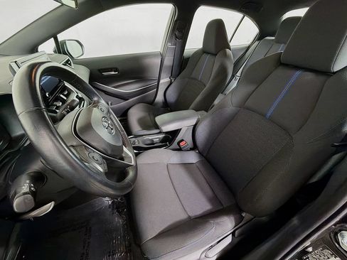 Used 2020 Toyota Corolla SE FWD image 19