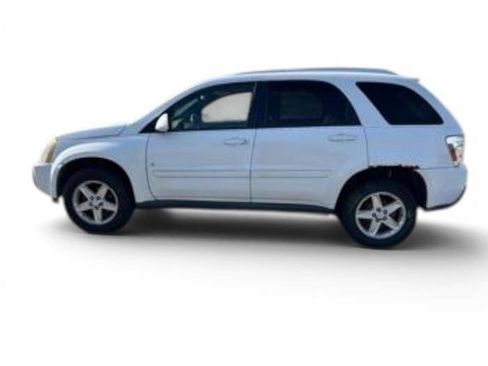 Used 2006 Chevrolet Equinox LT w/ LT Preferred Equipment Group AWD/4WD image 2