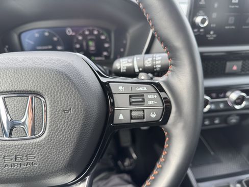 Used 2026 Honda CR-V Sport Touring image 40