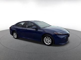 Used 2025 Toyota Camry LE video 2