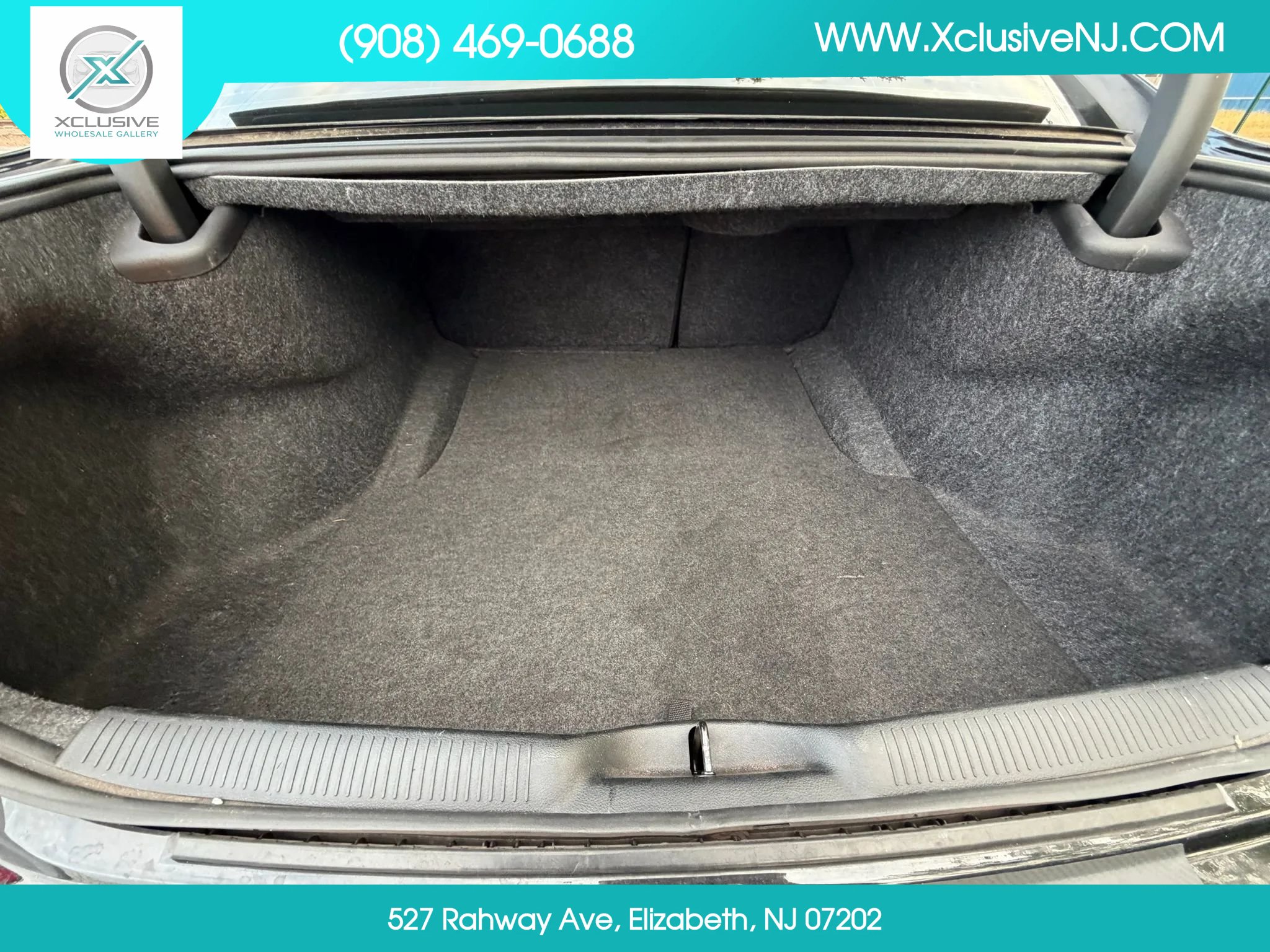 Used 2023 Dodge Charger Scat Pack RWD image 31