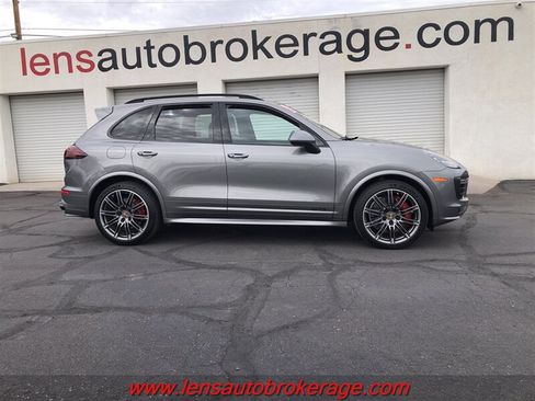 Used 2016 Porsche Cayenne GTS w/ Premium Package Plus AWD/4WD image 23