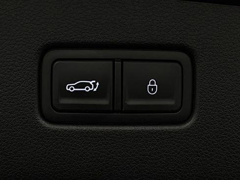 Used 2024 Genesis GV70 2.5T w/ Sport Prestige Package image 8