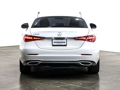 Used 2023 Mercedes-Benz C 300 Sedan image 4