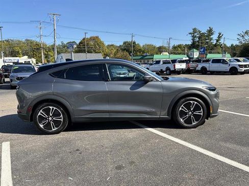 Certified 2021 Ford Mustang Mach-E Select w/ Comfort/Appearance Package image 8