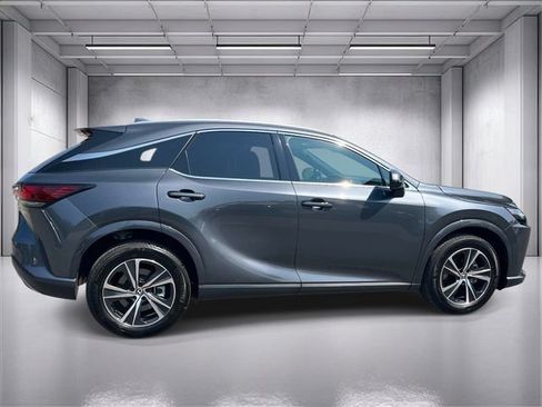Used 2024 Lexus RX 350 FWD w/ Technology Package image 2