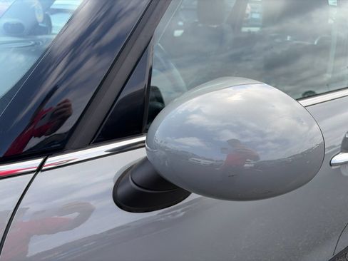 Used 2016 MINI Cooper 4-Door Hardtop FWD image 13