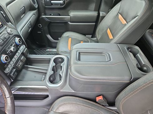 Used 2020 GMC Sierra 1500 AT4 w/ AT4 Premium Package AWD/4WD image 26