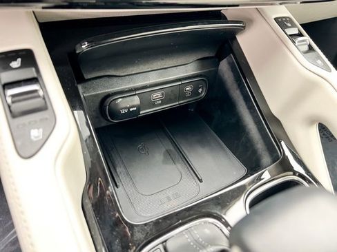 Certified 2024 Kia Telluride EX image 25