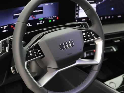 New 2026 Audi Q3 quattro 2.0T AWD/4WD image 16