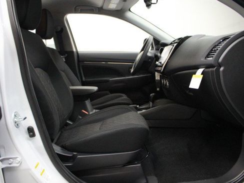 New 2026 Mitsubishi Outlander Sport ES image 18