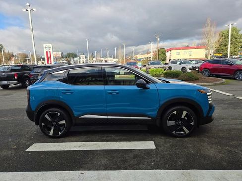 New 2026 Nissan Kicks SR w/ SR Premium Package image 4