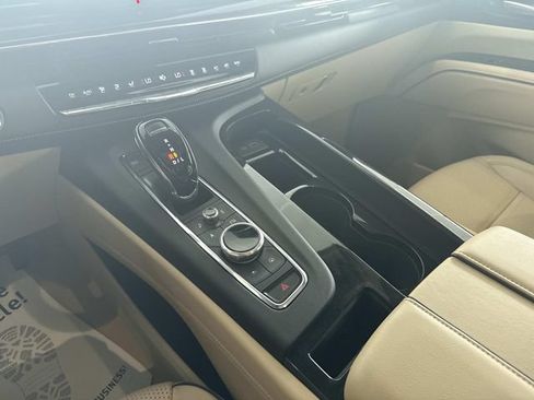 Certified 2024 Cadillac Escalade Premium Luxury w/ LPO, Floor Liner Package AWD/4WD image 50