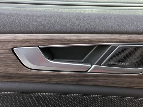 Used 2024 Volkswagen Atlas SEL Premium R-Line image 30