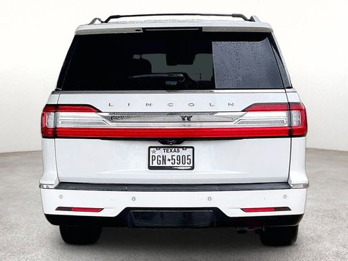 Used 2020 Lincoln Navigator L Reserve w/ Equipment Group 208A Reserve AWD/4WD image 6