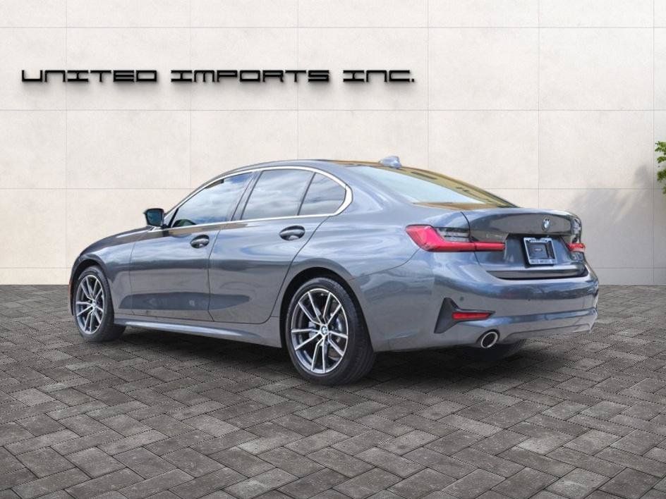 Used 2020 BMW 330i Sedan w/ Driving Assistance Package RWD image 5