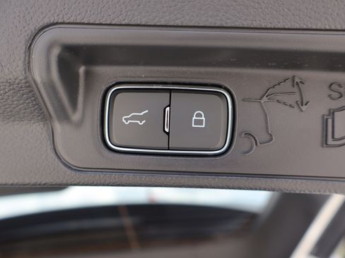 Used 2025 Ford Explorer ST AWD/4WD image 31