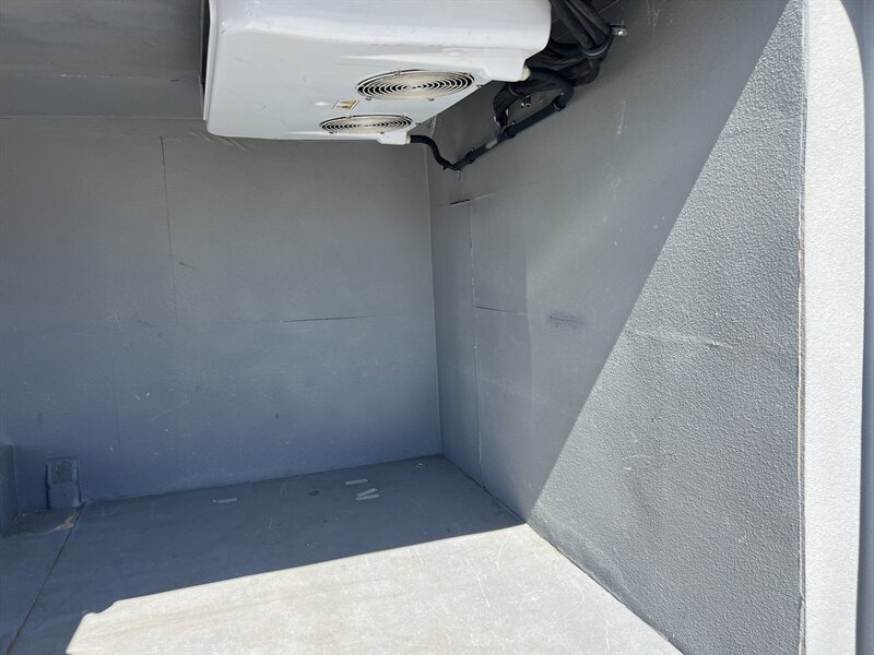 Used 2016 Ford Transit 150 130 Low Roof RWD image 13