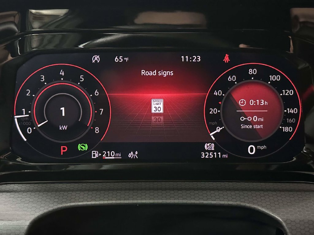 Used 2022 Volkswagen GTI Autobahn FWD image 27