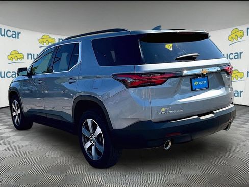 Used 2023 Chevrolet Traverse LT w/ LT Premium Package AWD/4WD image 4