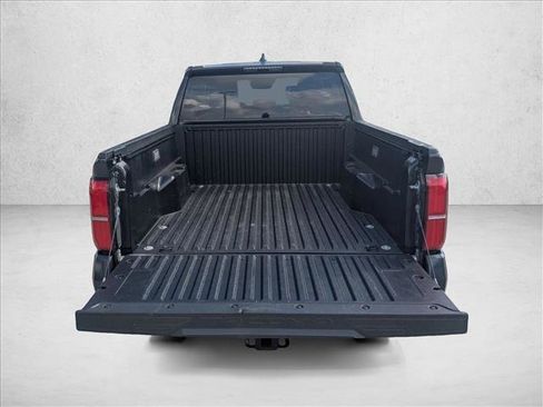 Used 2025 Toyota Tacoma SR5 AWD/4WD image 7