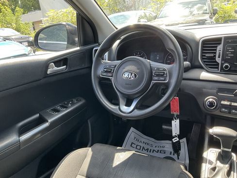 Used 2017 Kia Sportage LX AWD/4WD image 15