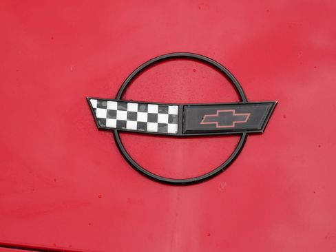 Used 1994 Chevrolet Corvette Convertible RWD image 8