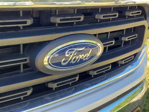 Used 2021 Ford F150 XLT w/ Equipment Group 301A Mid AWD/4WD image 5