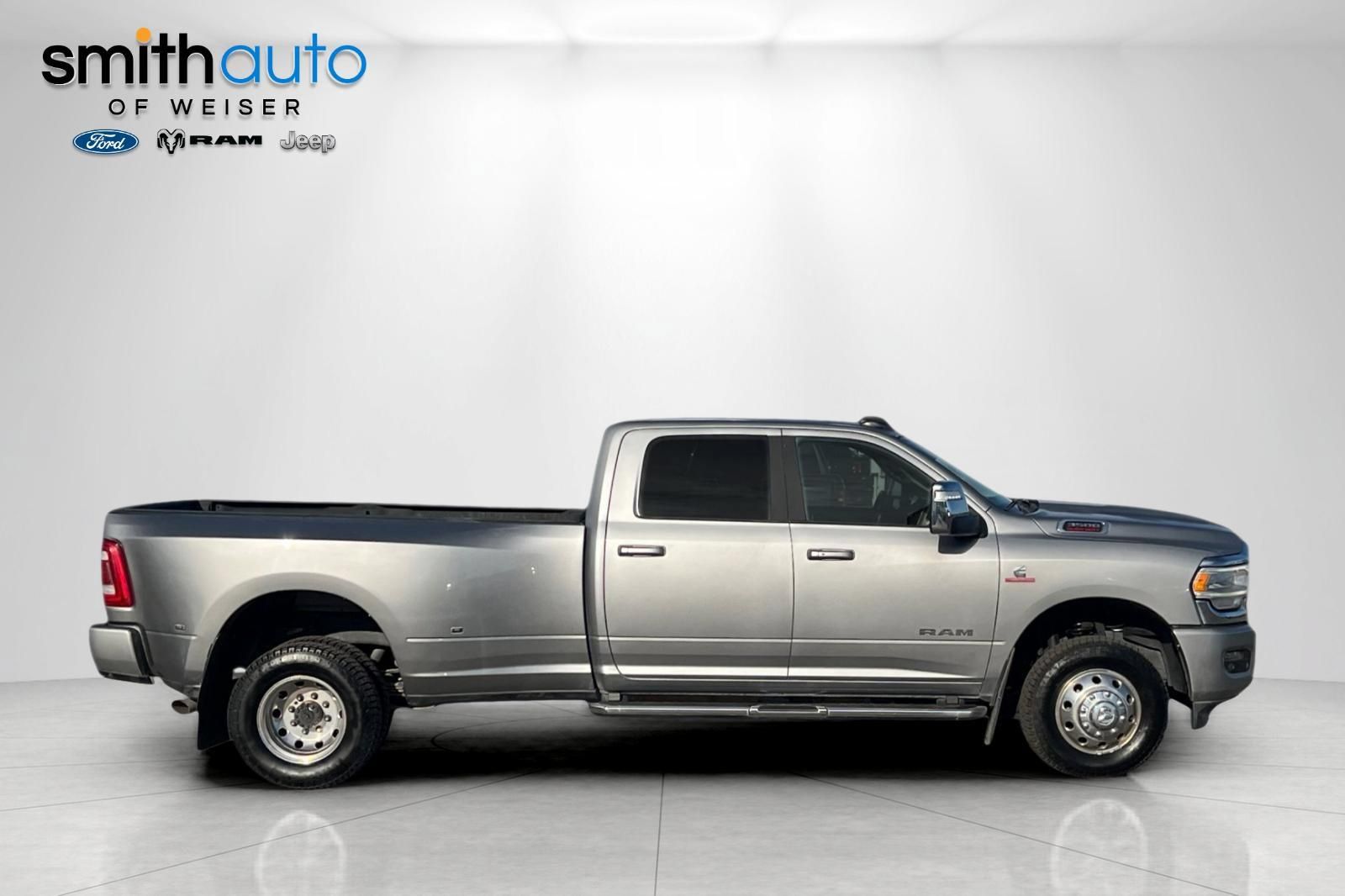 Used 2024 RAM 3500 Laramie w/ Safety Group AWD/4WD image 3