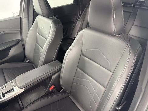 Certified 2025 BMW X1 xDrive28i w/ Technology Package image 9