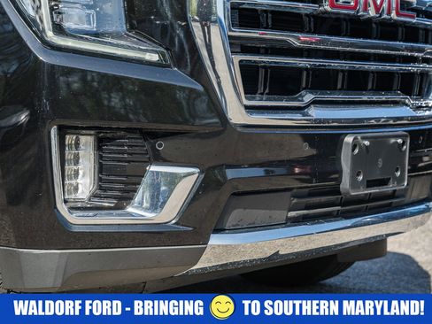 Used 2024 GMC Yukon SLT AWD/4WD image 13