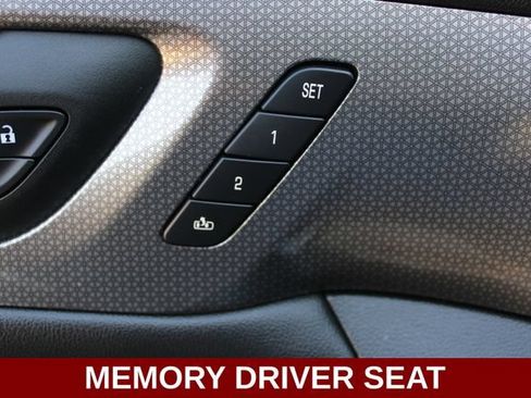 Used 2023 Chevrolet Traverse Premier w/ Redline Edition AWD/4WD image 4