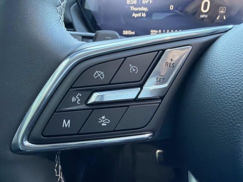 Used 2025 Buick Envision Sport Touring AWD/4WD image 28