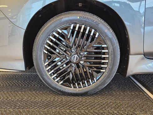 Used 2024 Nissan Leaf SV Plus image 12