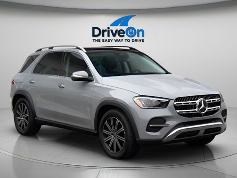 Used 2024 Mercedes-Benz GLE 450 4MATIC w/ Winter Package image 7