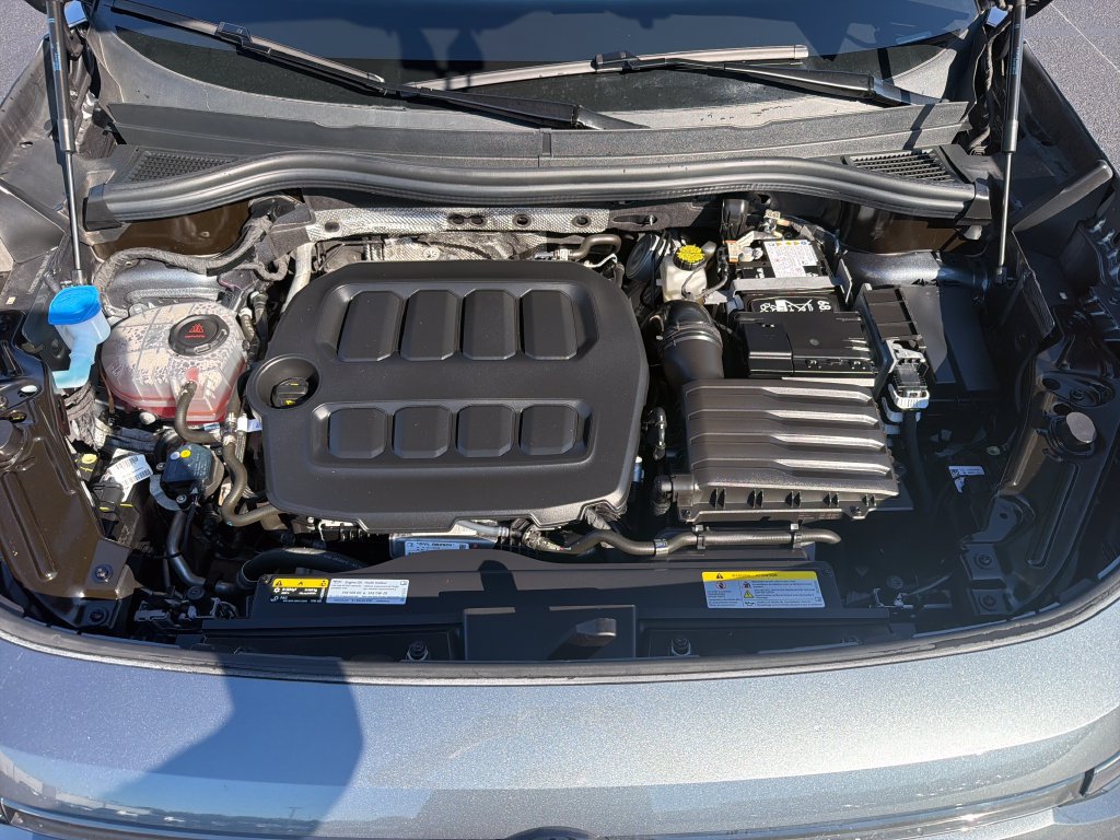 Certified 2026 Volkswagen Tiguan SE AWD/4WD image 29