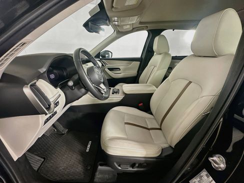 Used 2024 MAZDA CX-90 Plug-In Hybrid w/ Premium Plus AWD/4WD image 13