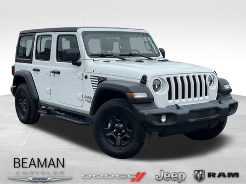 Used 2021 Jeep Wrangler Unlimited Sport image 1