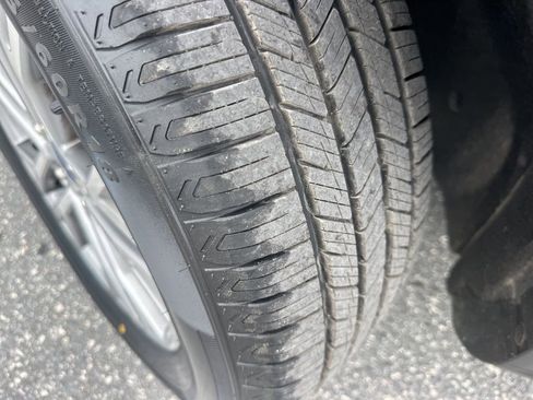 Used 2022 Ford Escape SEL image 31