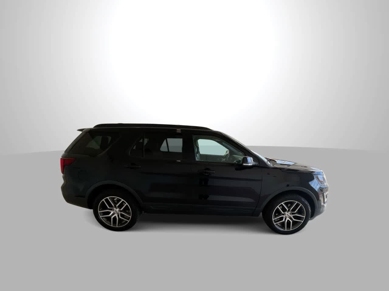 Used 2017 Ford Explorer Sport AWD/4WD image 9