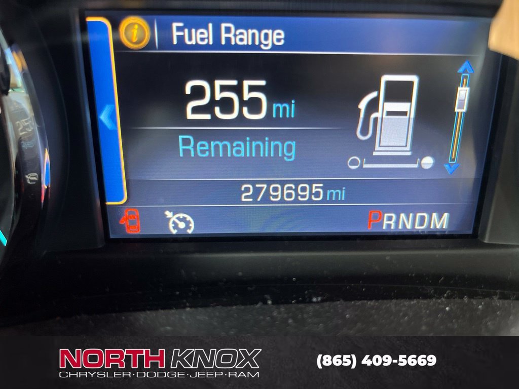 Used 2015 Chevrolet Tahoe LT w/ Luxury Package RWD image 5