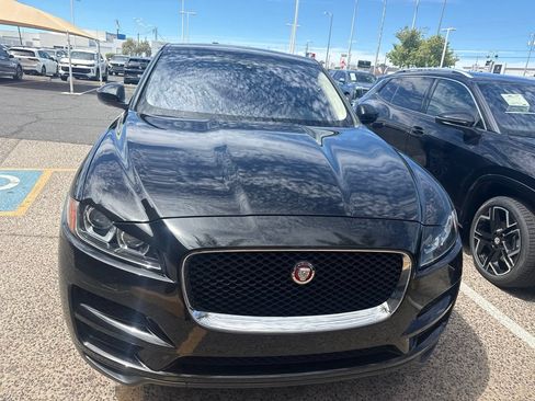 Used 2018 Jaguar F-PACE Prestige AWD/4WD image 11