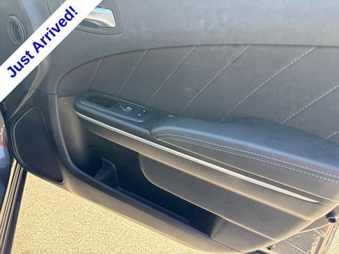 Used 2023 Dodge Charger SXT RWD image 13