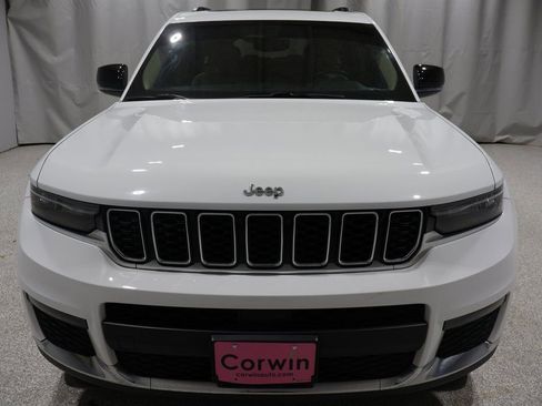 Used 2022 Jeep Grand Cherokee L Limited image 6